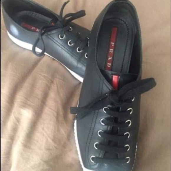 prada size 39 in us